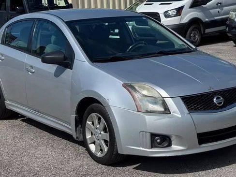 Used 2011 Nissan Sentra 2.0 SR FWD image 8