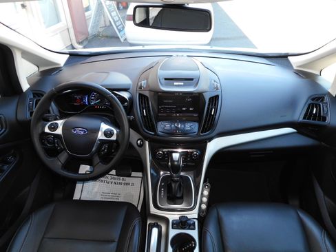 Used 2015 Ford C-MAX Energi SEL FWD image 18