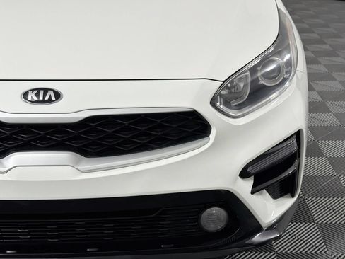 Used 2019 Kia Forte LXS FWD image 4