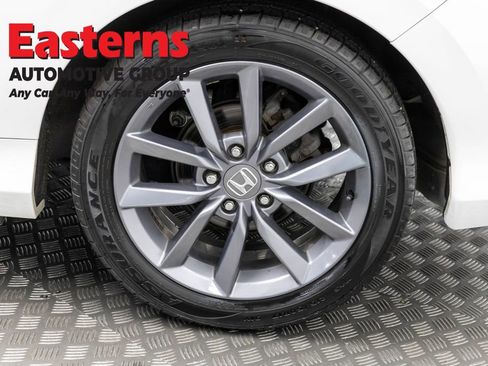 Used 2019 Honda Civic EX image 30