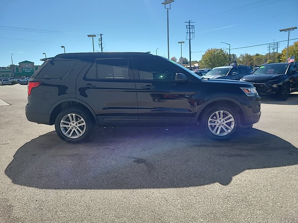 Used 2017 Ford Explorer 4WD image 7