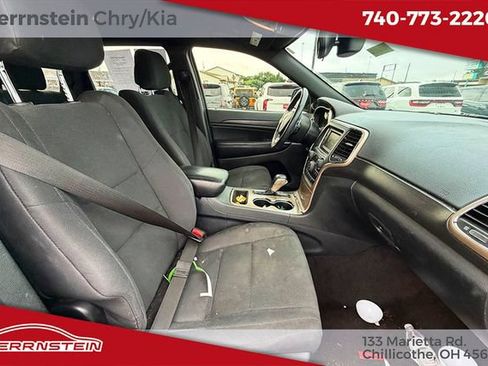 Used 2017 Jeep Grand Cherokee Laredo w/ Quick Order Package 2BE RWD image 10