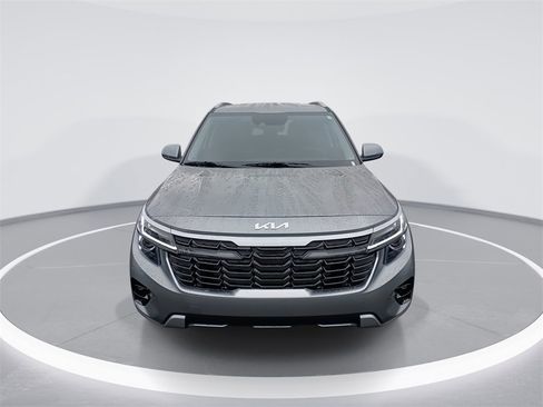 New 2026 Kia Seltos S image 3