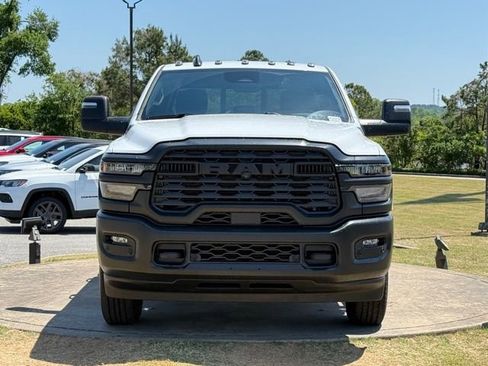 New 2026 RAM 2500 Tradesman AWD/4WD image 2