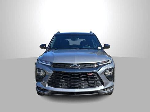 Used 2021 Chevrolet TrailBlazer RS w/ Sun and Liftgate Package image 3