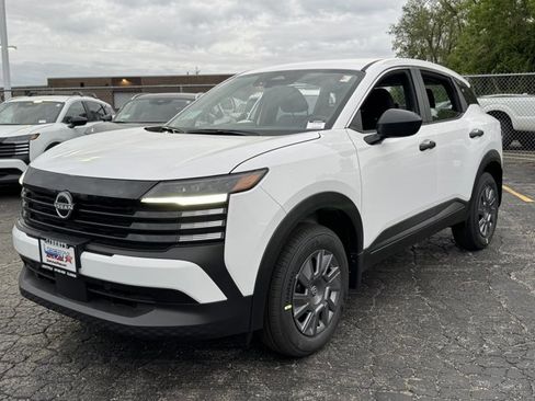 New 2026 Nissan Kicks S FWD image 21