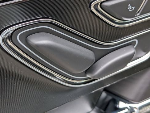 New 2026 Lincoln Corsair Premiere image 23