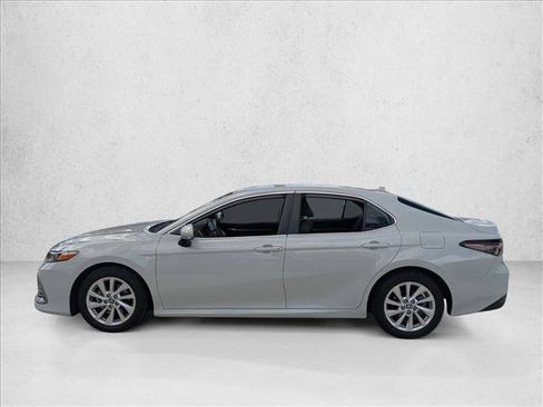Used 2023 Toyota Camry LE w/ Convenience Package image 8