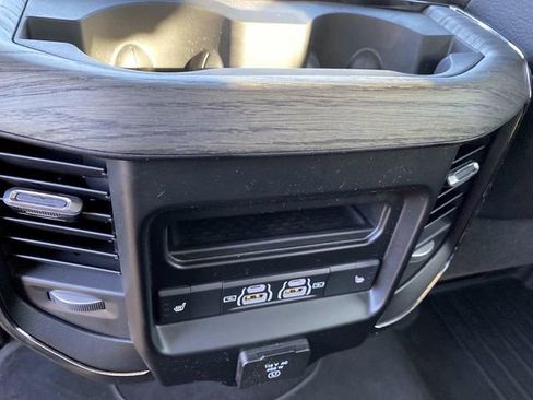 Used 2025 RAM 2500 Limited image 16