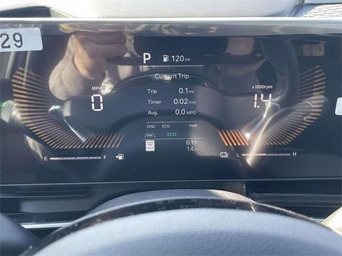 New 2026 Kia Carnival LXS image 29