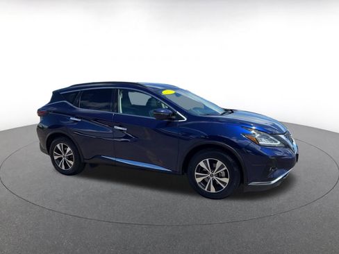 Used 2023 Nissan Murano SV image 2