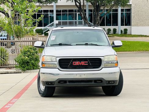 Used 2003 GMC Yukon XL SLT w/ 1SD Preferred Equipment Group RWD image 2