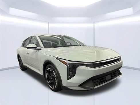 Certified 2026 Kia K4 EX FWD image 4