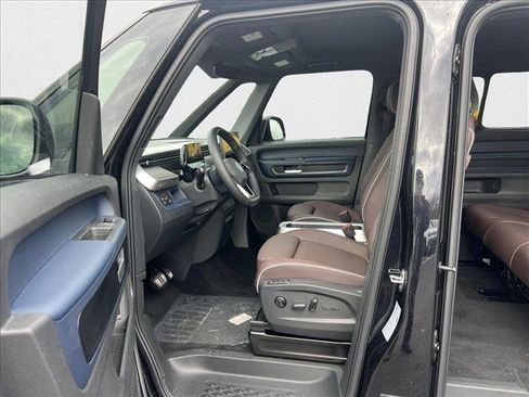 New 2025 Volkswagen ID. Buzz Pro S image 14
