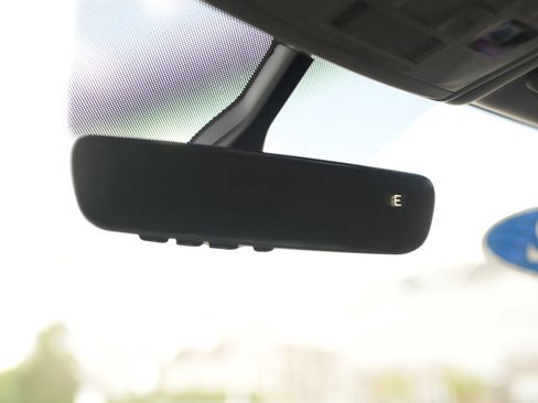 Certified 2022 Volkswagen Atlas SE image 26