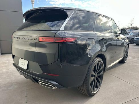 New 2026 Land Rover Range Rover Sport SE image 5