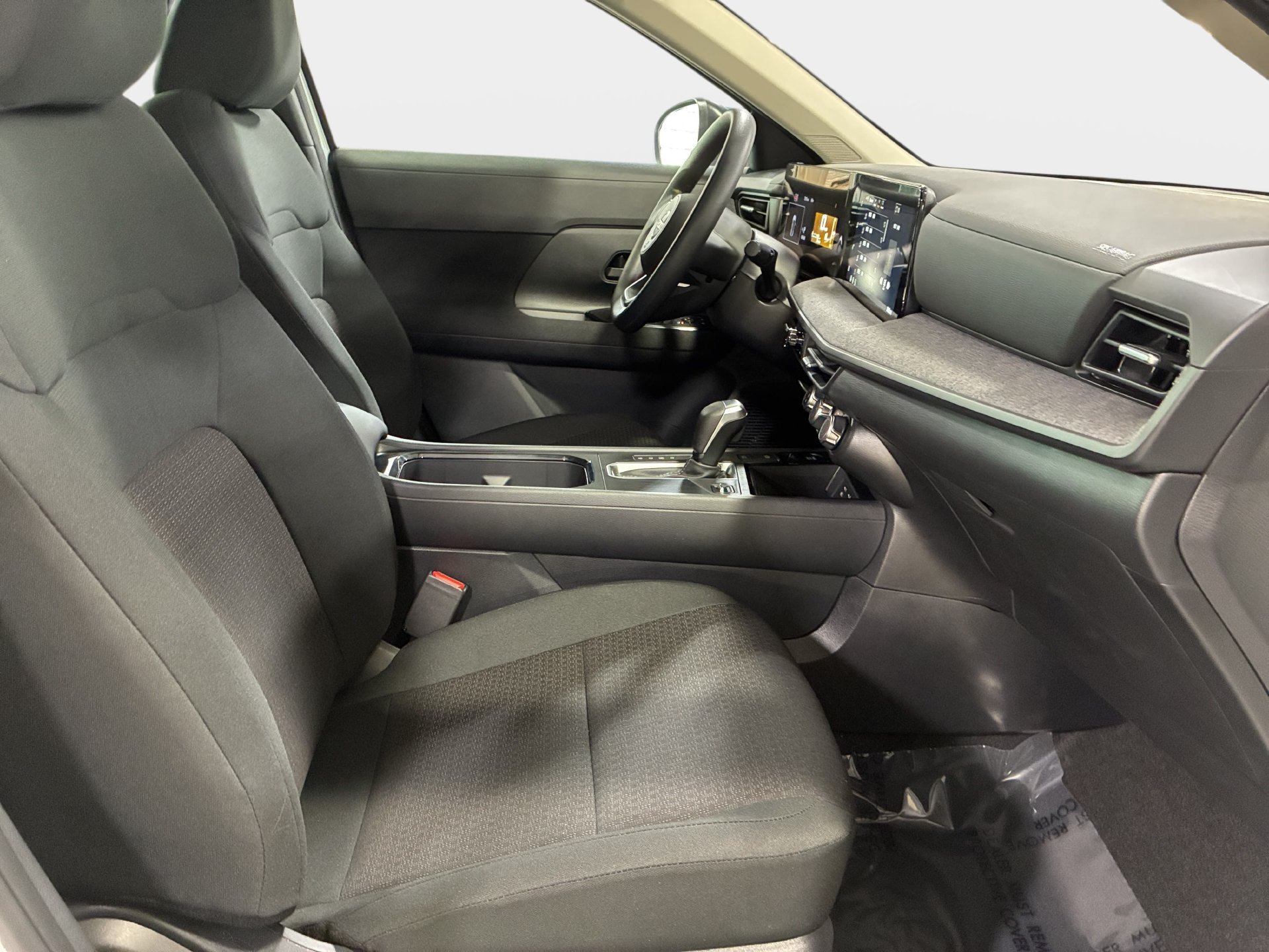 New 2027 Nissan Kicks S FWD image 10