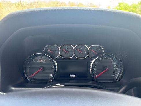 Used 2017 Chevrolet Silverado 1500 LT w/ All Star Edition AWD/4WD image 28
