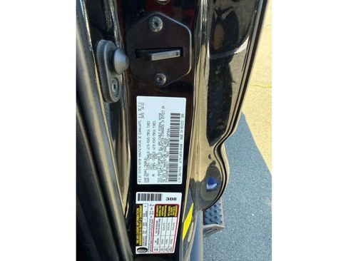 Used 2023 Toyota Tacoma SR RWD image 39