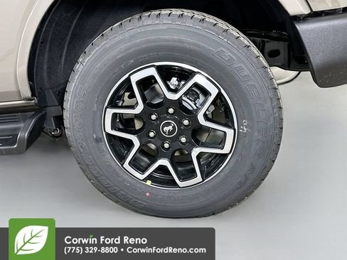 New 2026 Ford Bronco Outer Banks AWD/4WD image 32
