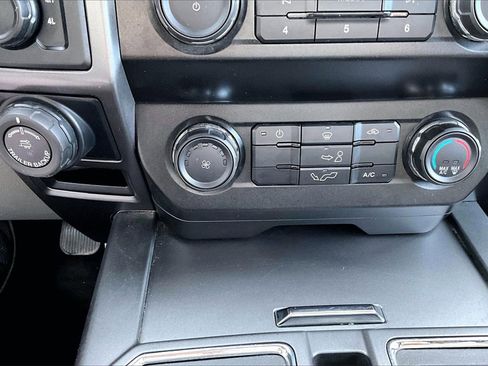 Used 2020 Ford F150 XLT w/ XTR Package image 15