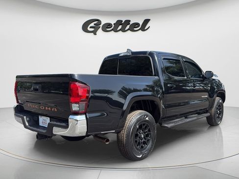 Used 2021 Toyota Tacoma SR5 RWD image 5