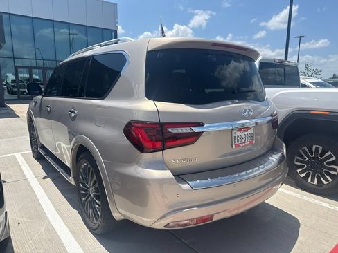 Used 2022 INFINITI QX80 Sensory w/ Cargo Package RWD image 2