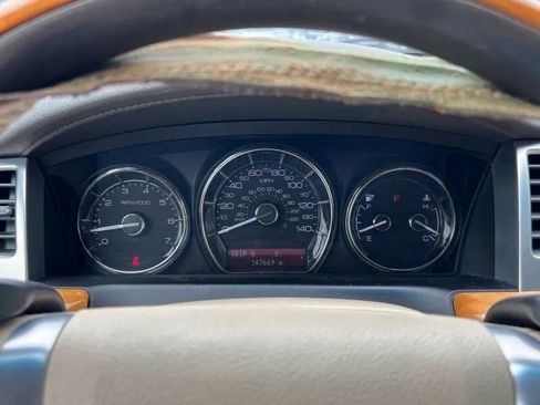 Used 2011 Lincoln MKS image 22