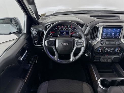Used 2021 Chevrolet Silverado 1500 LT Trail Boss image 21