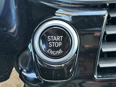 Used 2023 BMW 530e T w/ M Sport Package image 21