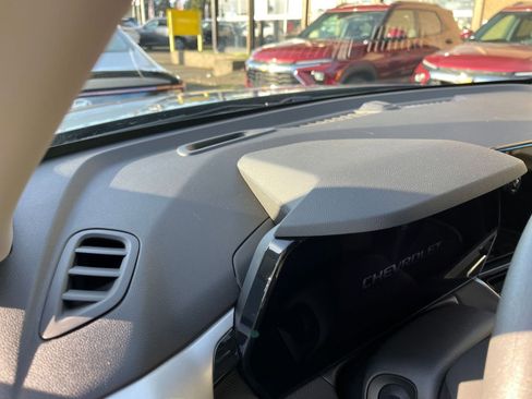 Used 2025 Chevrolet TrailBlazer LT w/ Driver Confidence Package image 35