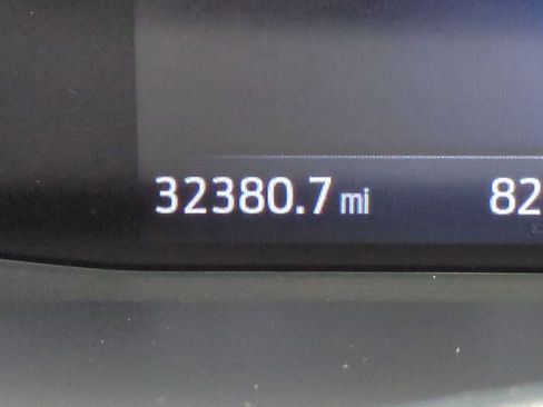 Used 2025 Ford Escape ST-Line FWD image 12