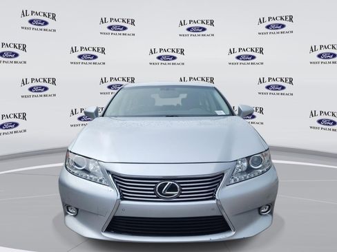 Used 2014 Lexus ES 350 w/ Luxury Package FWD image 8