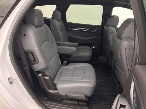 Used 2023 Buick Enclave Essence w/ Experience Buick Package image 59