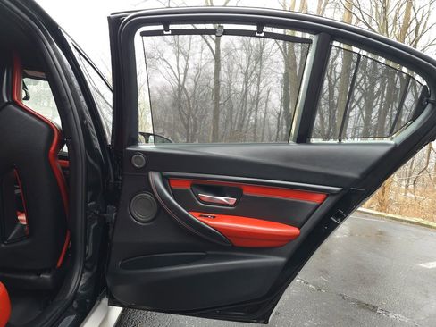 Used 2017 BMW M3 image 25