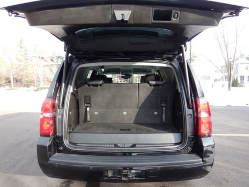 Used 2020 Chevrolet Tahoe LT image 29