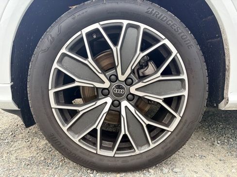 Used 2025 Audi Q5 Premium Plus w/ Premium Plus image 5