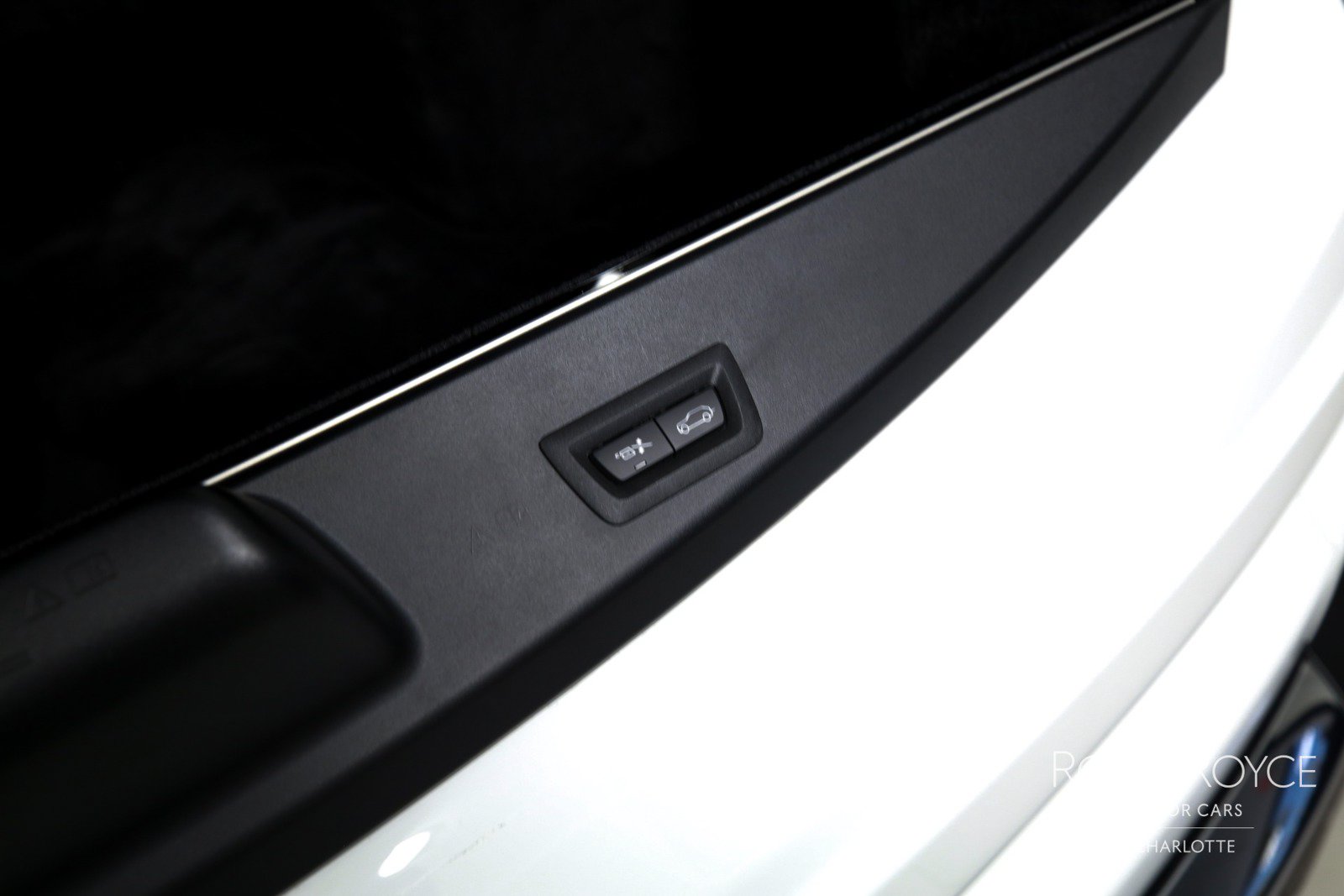 Used 2024 Rolls-Royce Cullinan AWD/4WD image 27