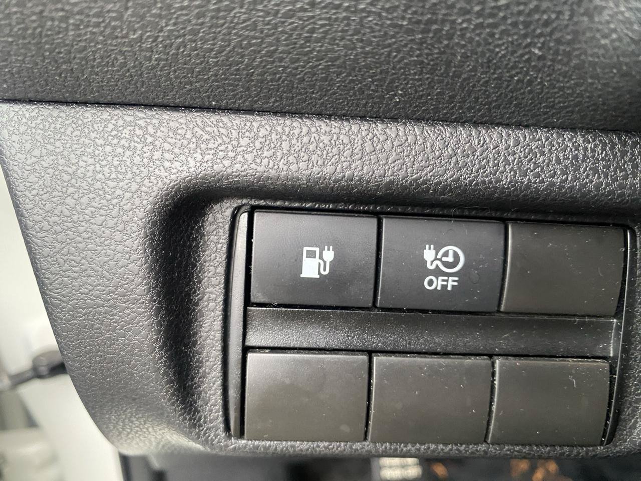 Used 2018 Nissan Leaf SV w/ Protection Package FWD image 13