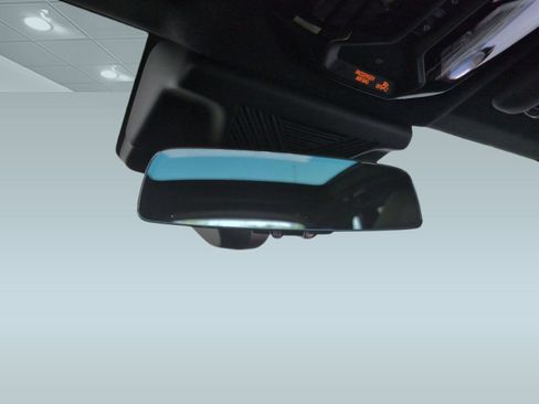 Used 2025 BMW X3 xDrive30i w/ Premium Package image 16