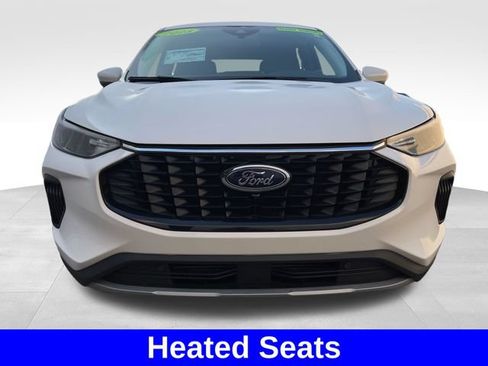 Used 2023 Ford Escape Active w/ Tech Pack #2 AWD/4WD image 8