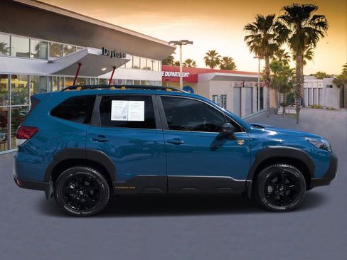 Used 2025 Subaru Forester Wilderness w/ Wilderness Package AWD/4WD image 2