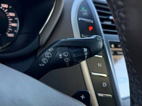 Used 2017 Lincoln MKC Reserve w/ Lincoln MKC Climate Package image 34