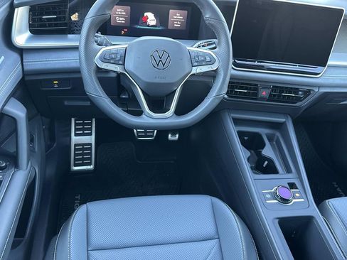 New 2026 Volkswagen Tiguan SE R-Line AWD/4WD image 22