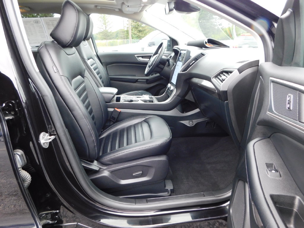 Used 2024 Ford Edge SEL w/ Convenience Package AWD/4WD image 18