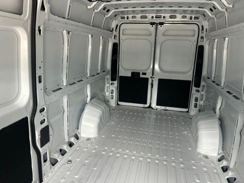 New 2026 RAM ProMaster 3500 FWD image 17
