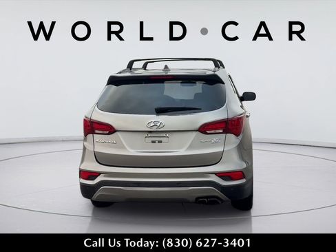 Used 2018 Hyundai Santa Fe Sport FWD image 6