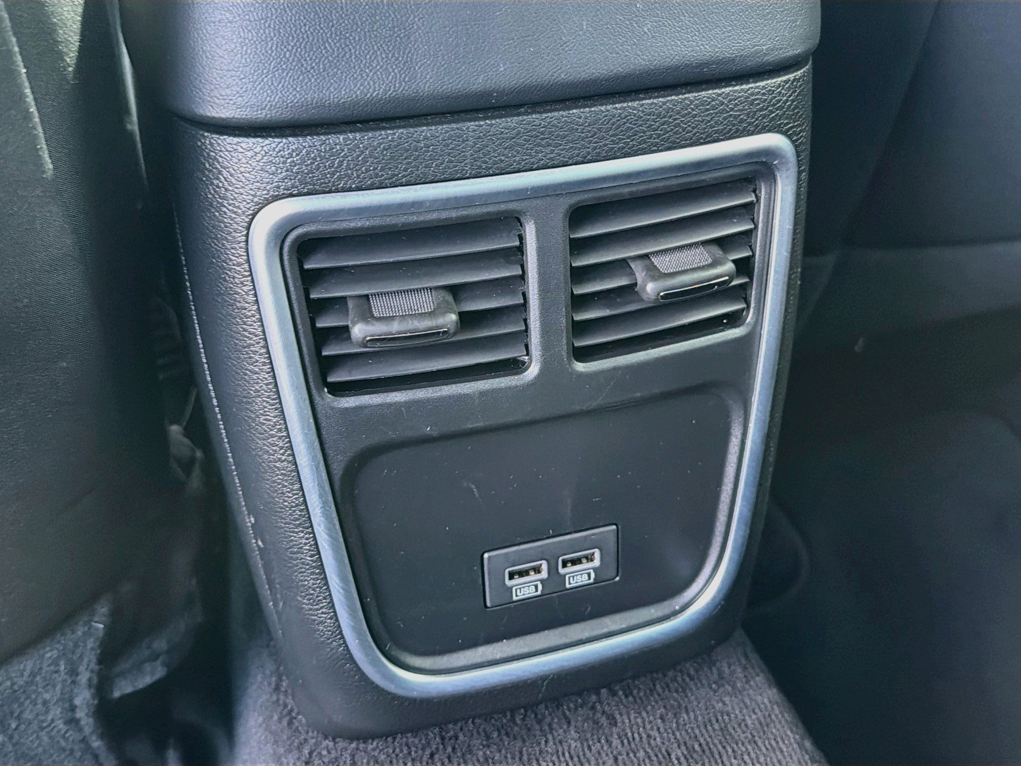 Used 2022 Chrysler 300 Touring w/ Sport Appearance Package RWD image 23