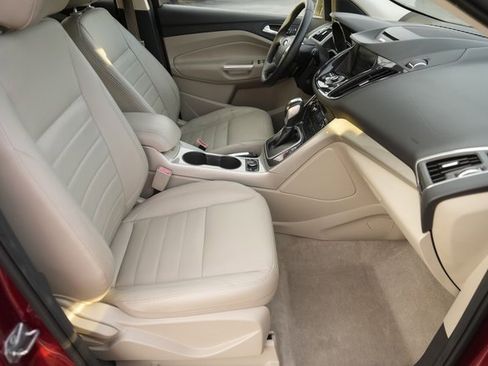 Used 2013 Ford Escape SEL image 18