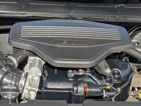 Used 2021 Chevrolet Blazer RS image 21